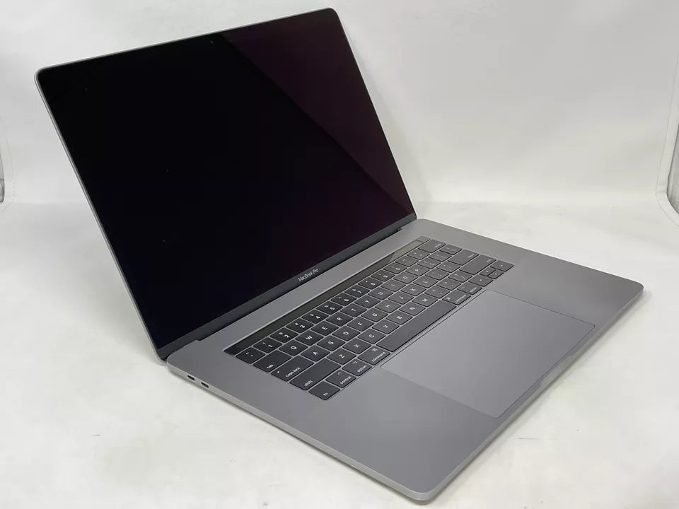 MacBook Pro de 15 pulgadas con barra táctil gris espacial 2017